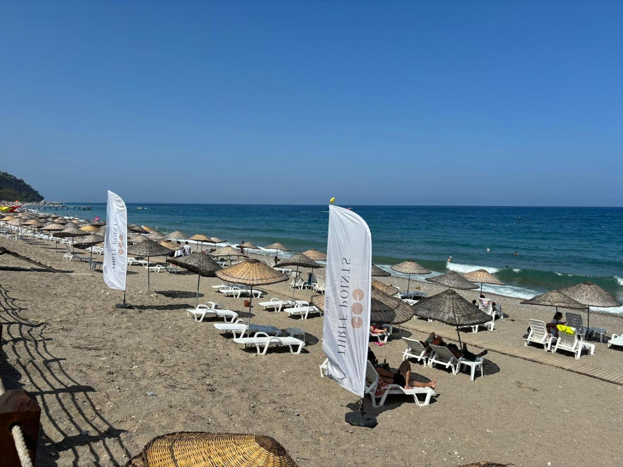 Three Points Hotel Белдиби Екстериор снимка