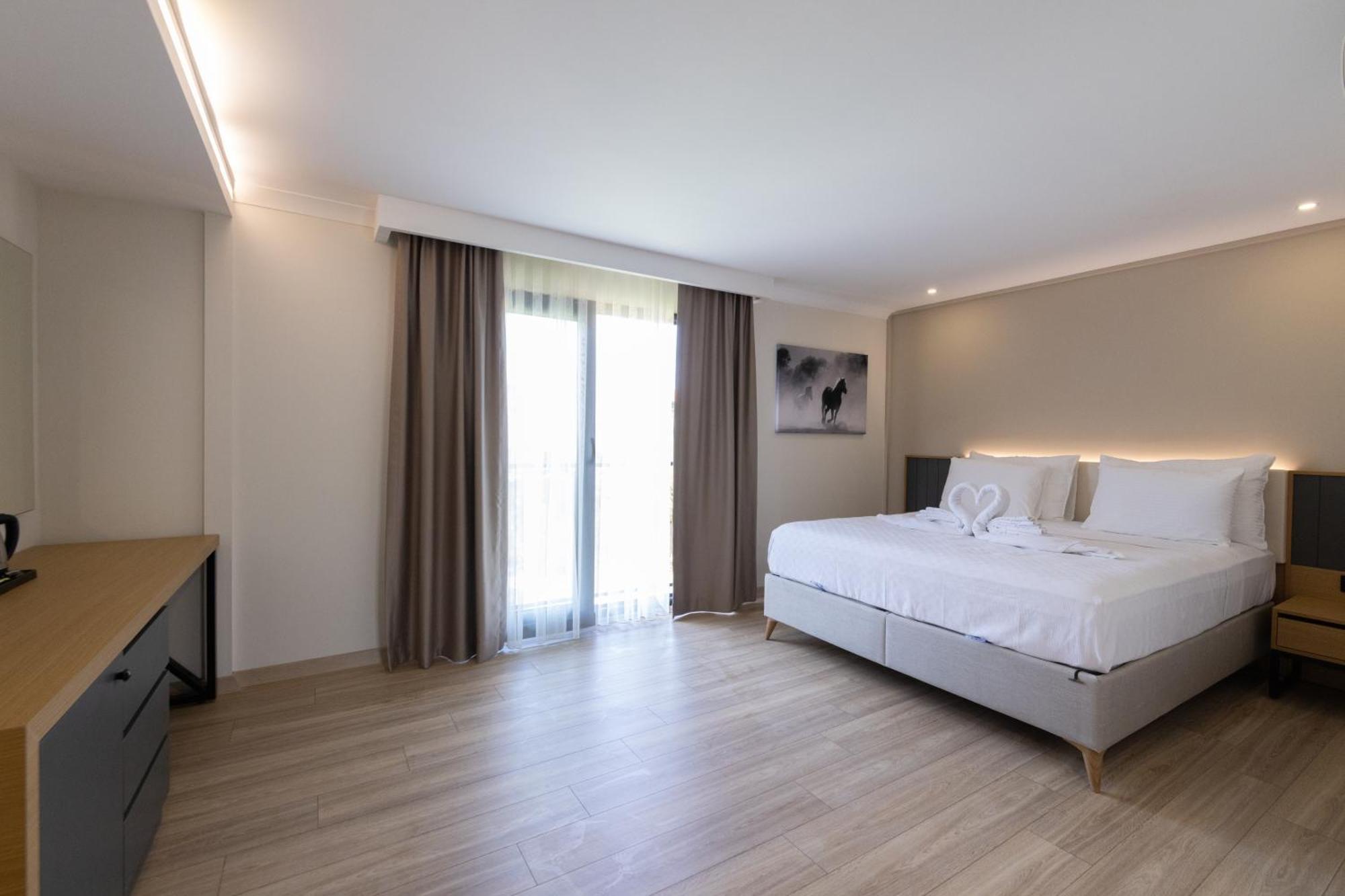 Three Points Hotel Белдиби Екстериор снимка