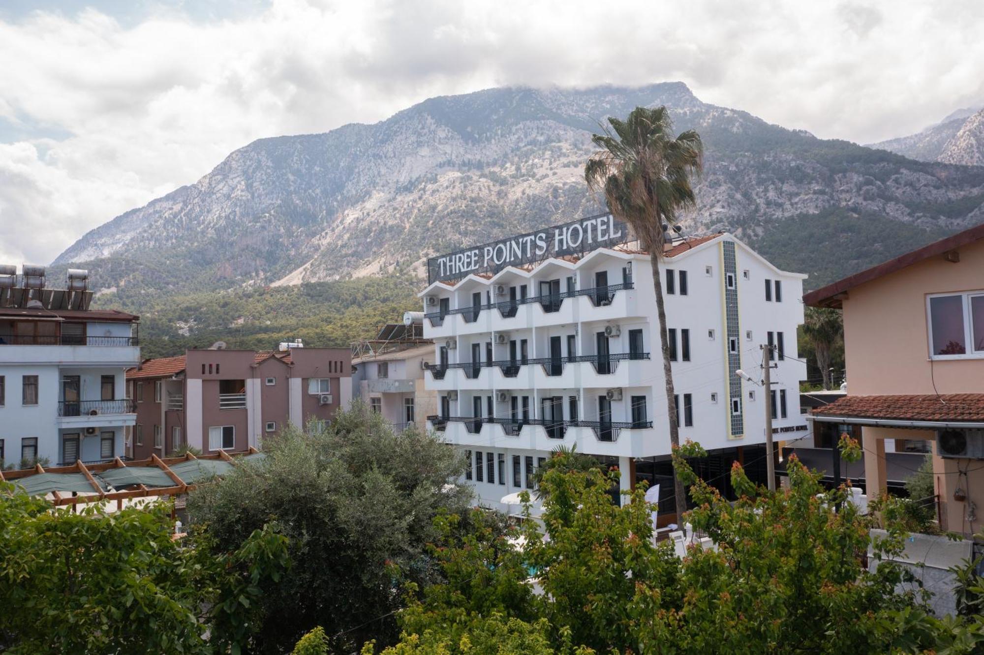 Three Points Hotel Белдиби Екстериор снимка