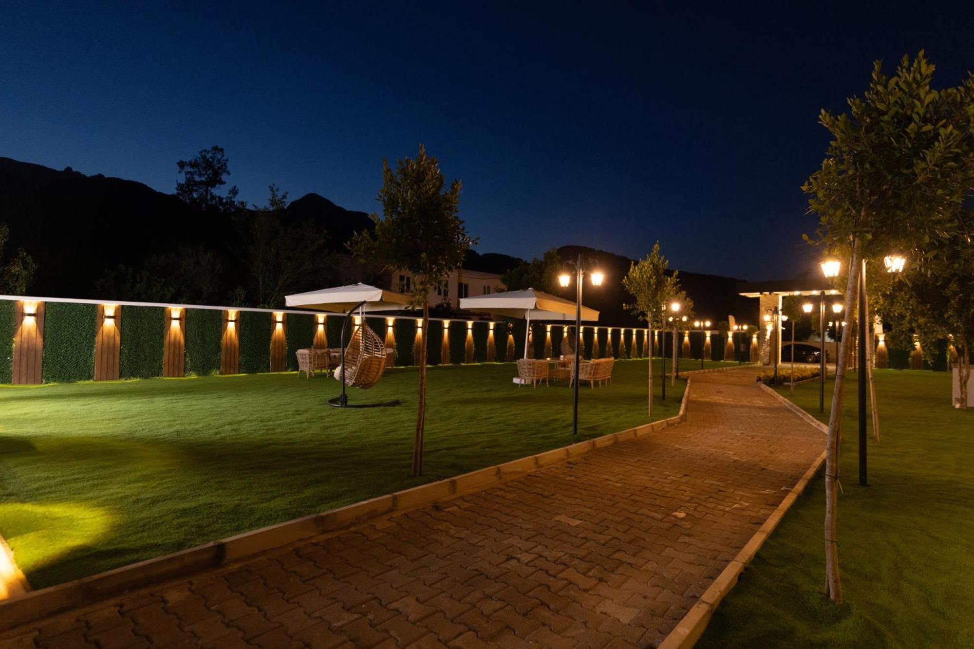 Three Points Hotel Белдиби Екстериор снимка